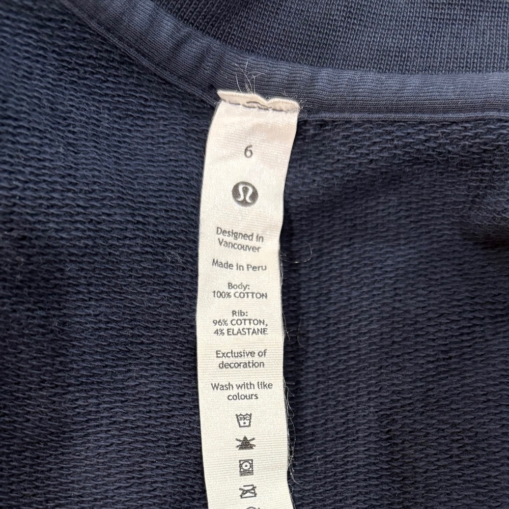 Lululemon Perfectly Oversized Cropped Crew *Stripe Boundless Stripe True Navy An - Picture 9 of 9